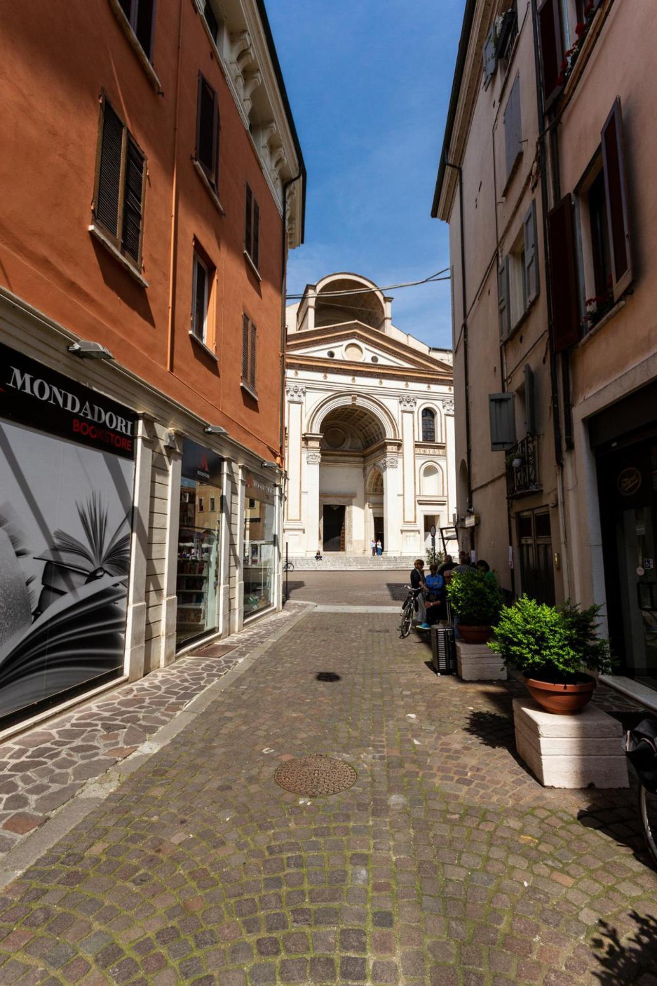 Residenza San Longino Apartment Mantova Exterior photo